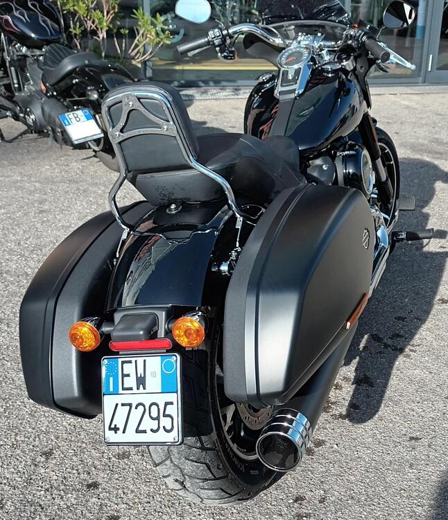 Harley-Davidson Sport Glide (2021 - 25) (4)
