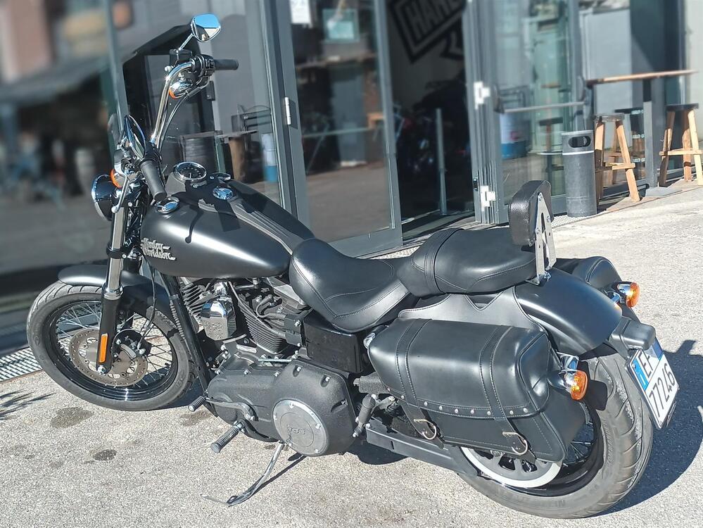 Harley-Davidson 1690 Street Bob Special (2015 - 16) - FXDB (2)