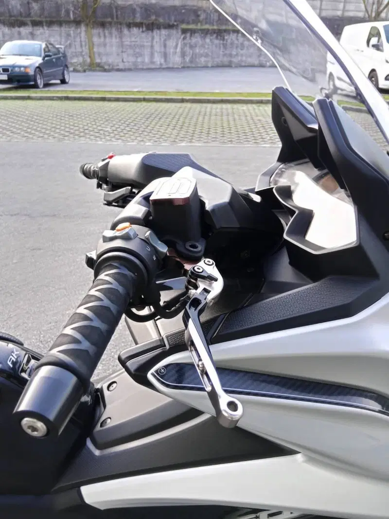 Kymco AK 550 (2017 - 19) (4)