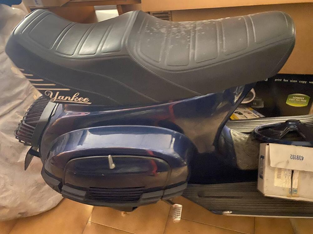 Piaggio Vespa 50 Special (2)