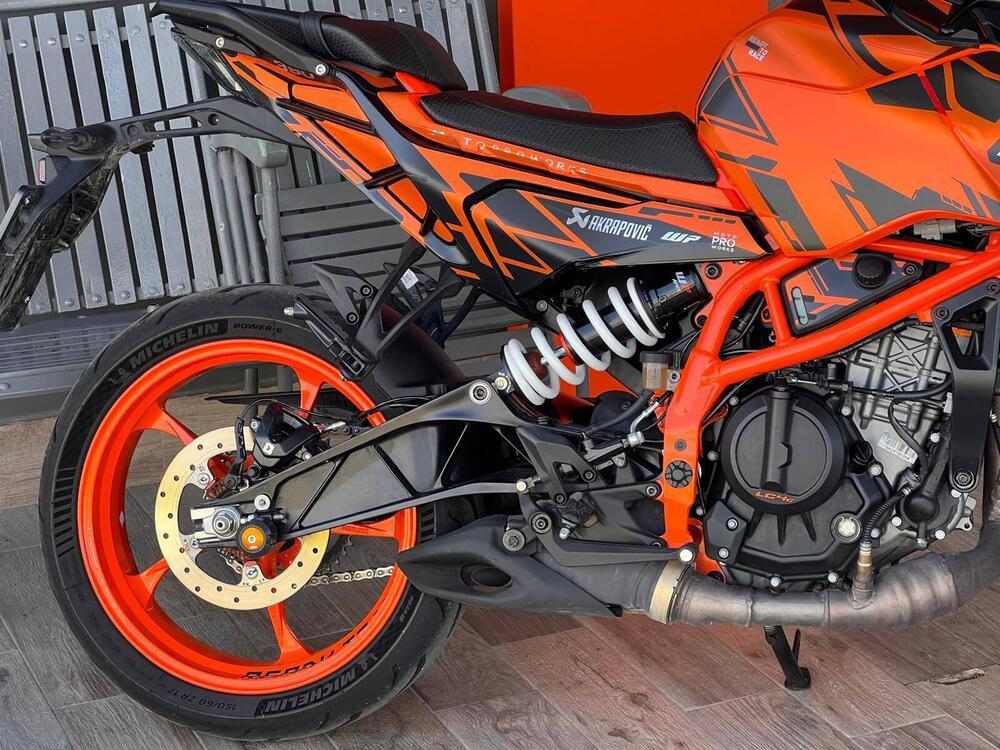 KTM 390 Duke (2024 - 26) (2)