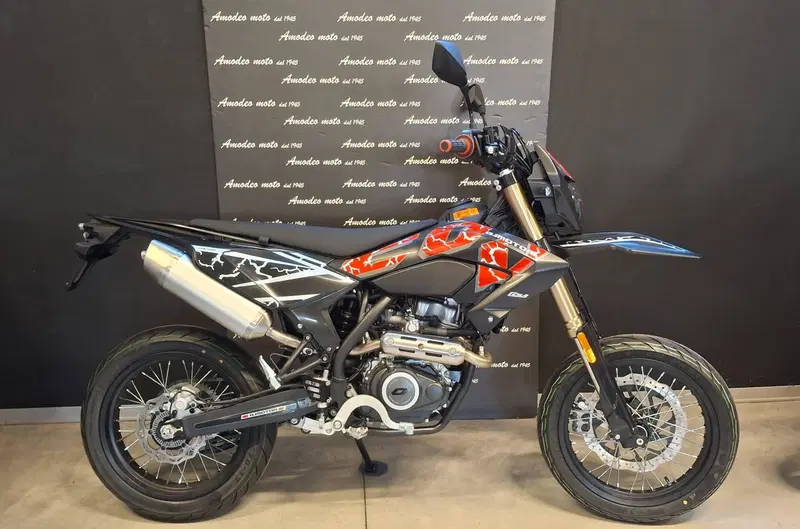 QJ Motor COV 125 (2025 - 26)