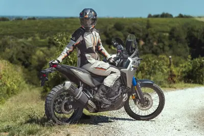 Nuovi completi Acerbis Rally Pro, Race e Race Mesh