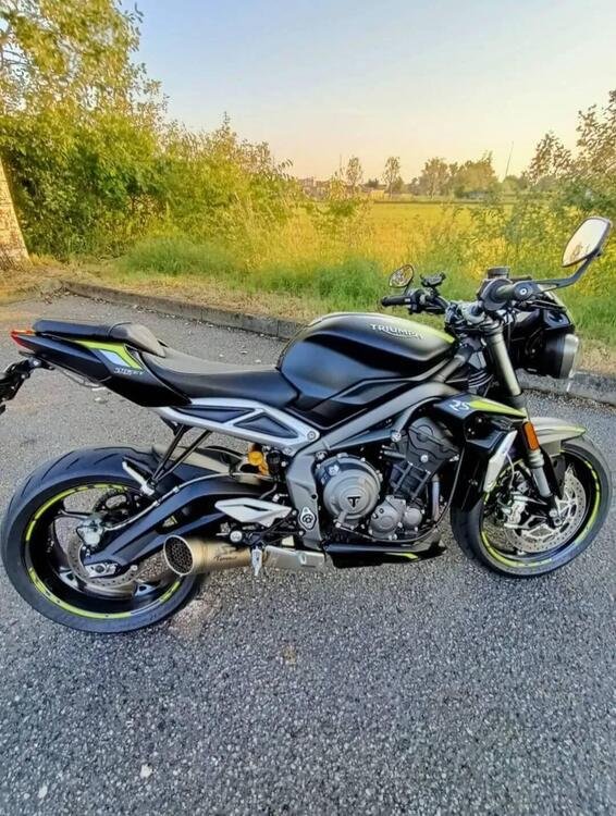 Triumph Street Triple RS (2020 - 22)