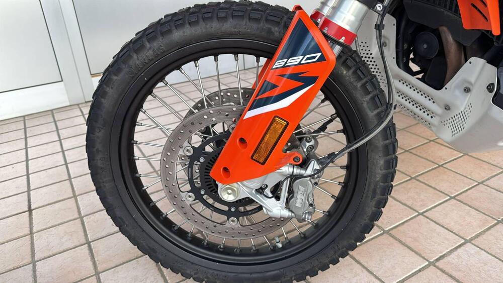 KTM 890 Adventure R (2023 - 24) (4)