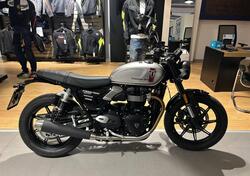 Triumph Speed Twin 900 (2025) usata
