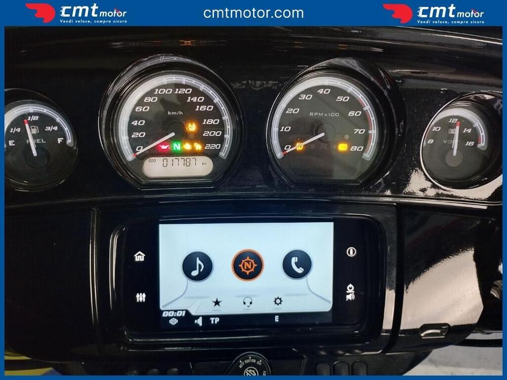 Harley-Davidson 114 Electra Glide Ultra Limited (2019) - FLHTK (5)