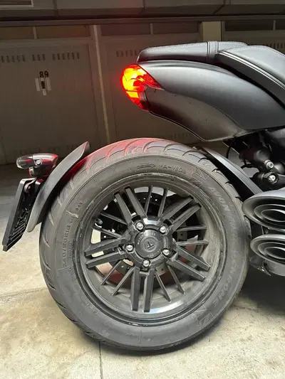 Triumph Rocket 3 R (2021 - 24) usata