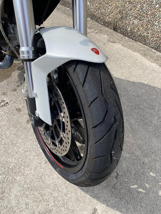 Ducati Monster 796 (2010 - 13) (5)