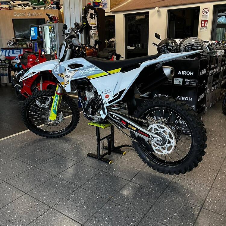 Husqvarna FC 250 (2023) (3)