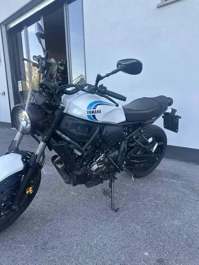 Yamaha XSR 700 (2022 - 26) usata