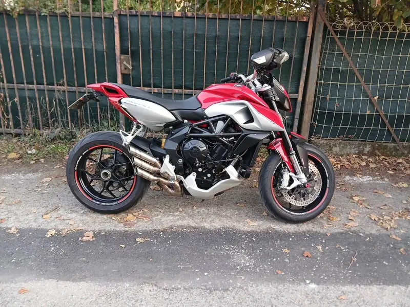 MV Agusta Rivale 800 EAS ABS (2013 -17)
