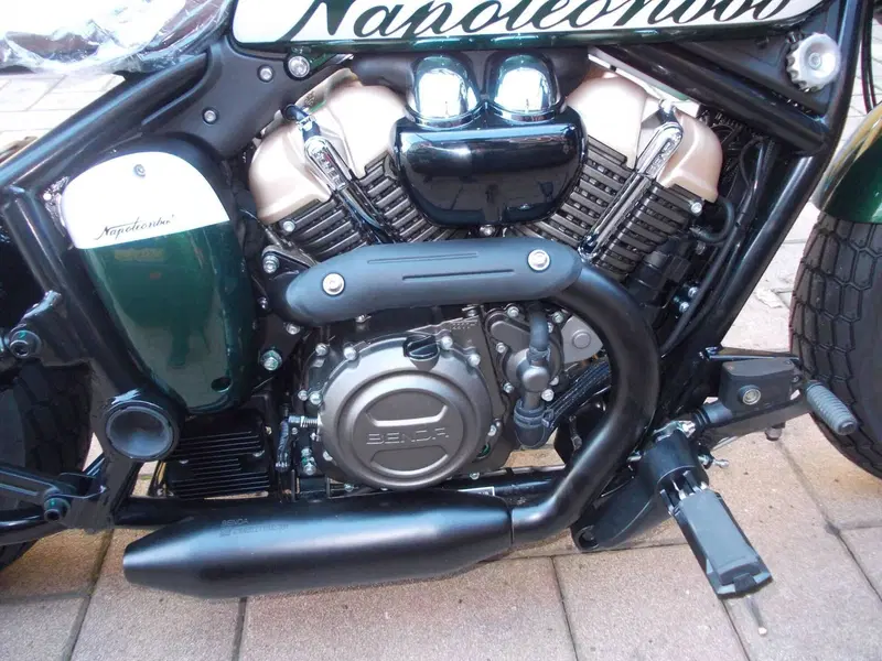 Benda Motorcycles Napoleon Bob 250 (2025 - 26) (7)