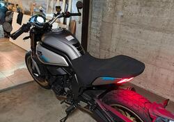 CFMOTO 700CL-X Heritage (2021 - 25) usata