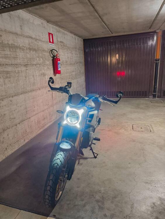 CFMOTO 700CL-X Heritage (2021 - 25) (2)