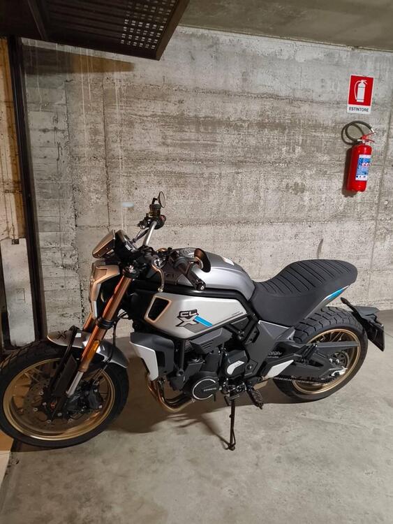 CFMOTO 700CL-X Heritage (2021 - 25) (4)