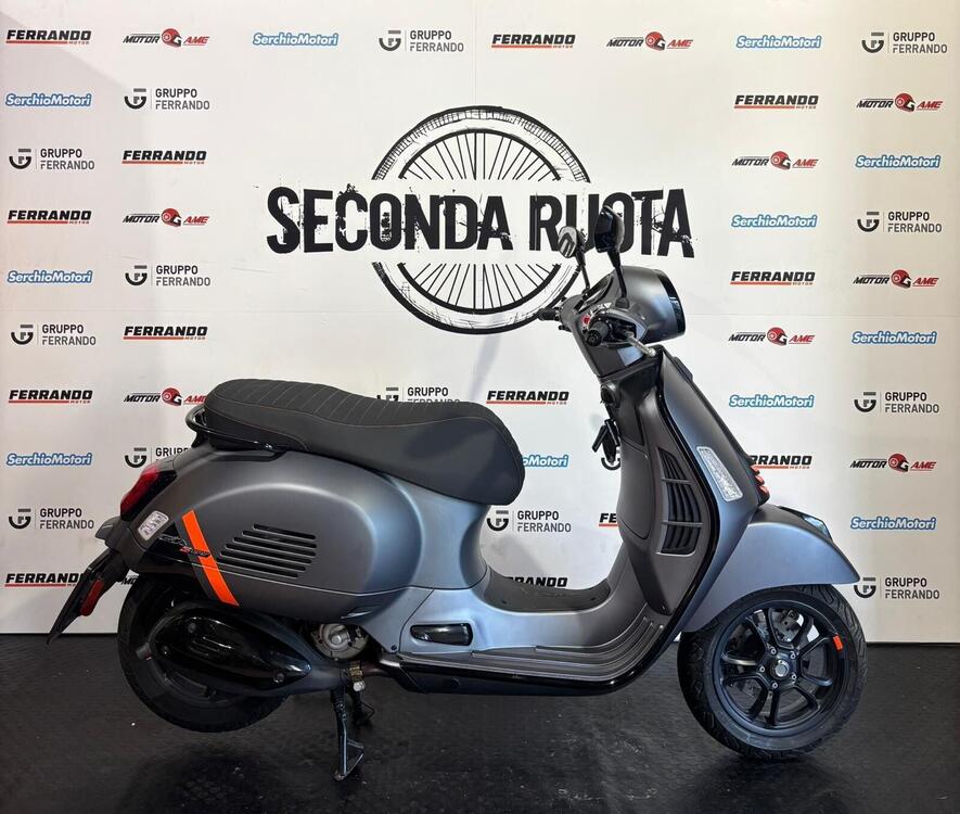 Vespa GTS 300 Super Sport (2023 - 24)