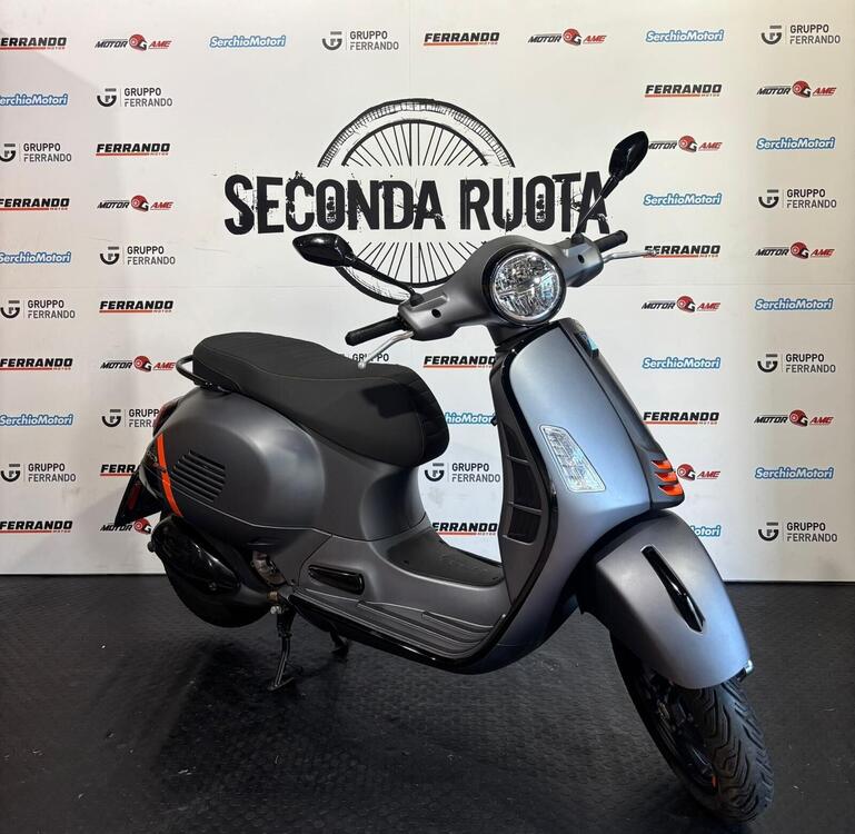 Vespa GTS 300 Super Sport (2023 - 24) (4)
