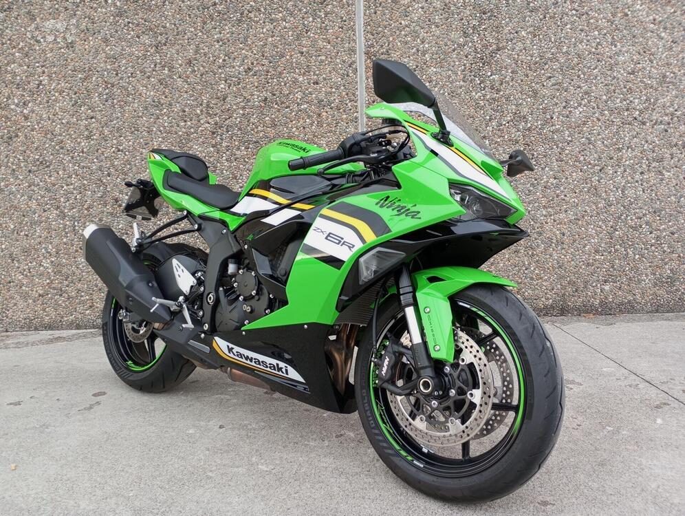 Kawasaki Ninja 636 ZX-6R (2024 - 26) (4)