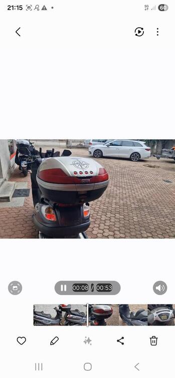 Piaggio X9 500 Evolution (2)