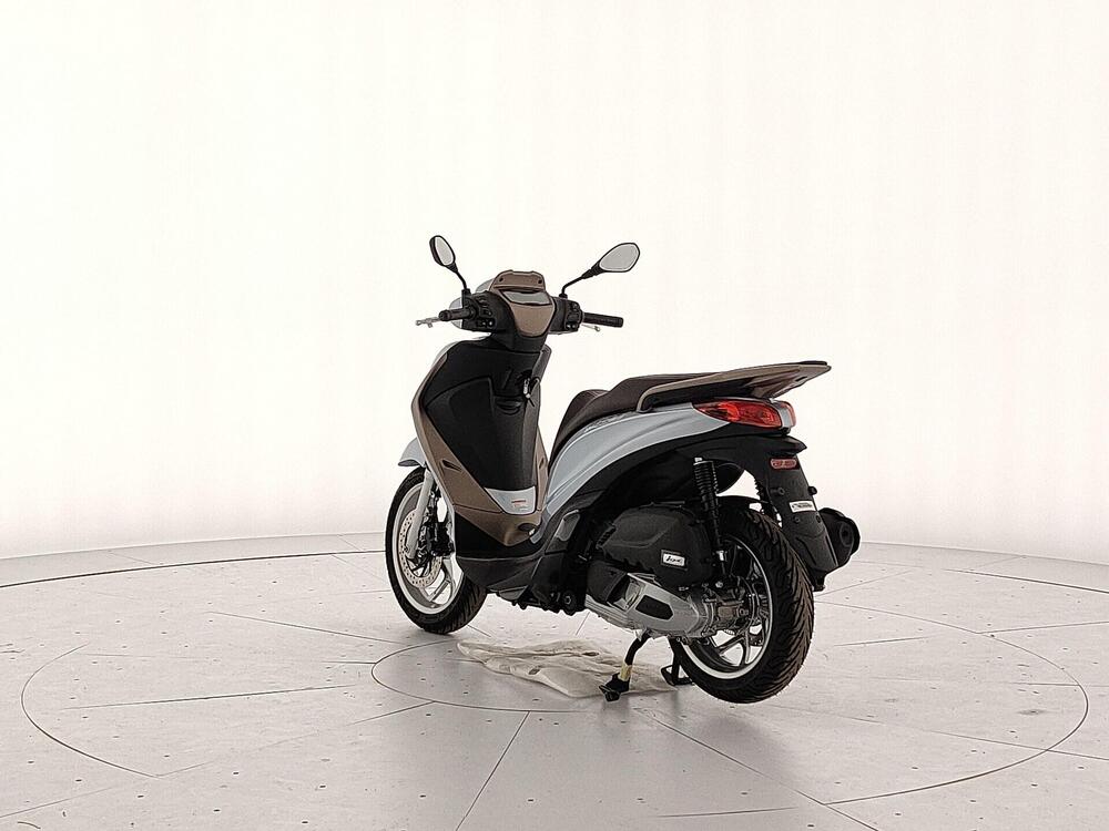 Piaggio 1 Active (2022 - 25) (3)