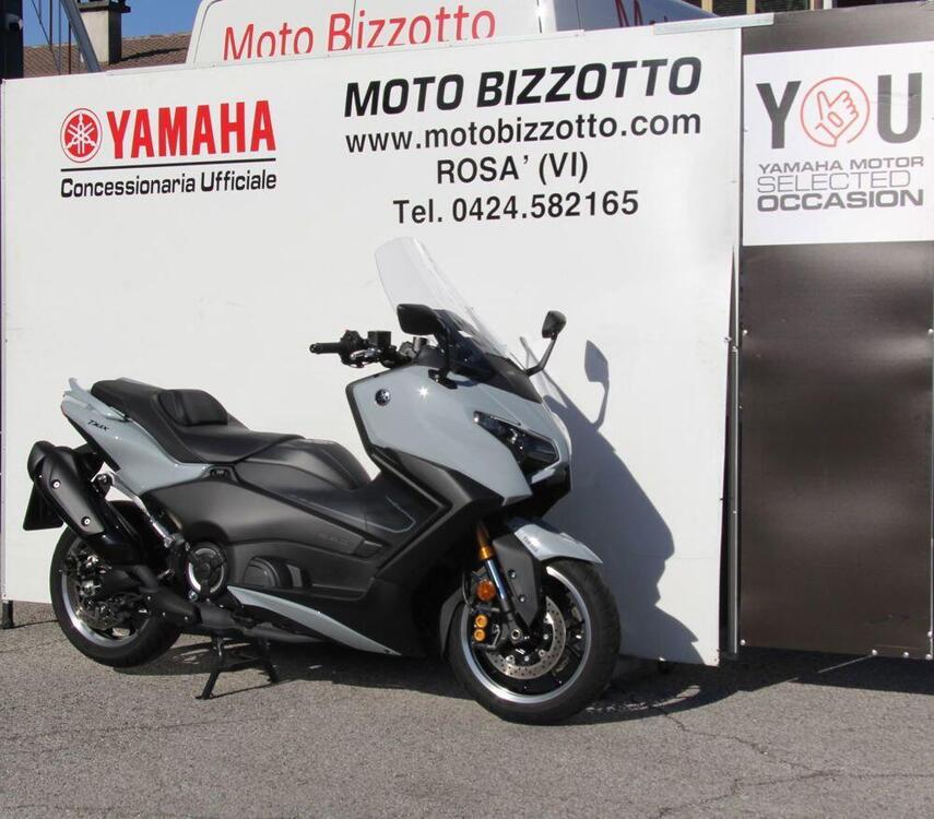 Yamaha T-Max 560 Tech Max (2025) (4)