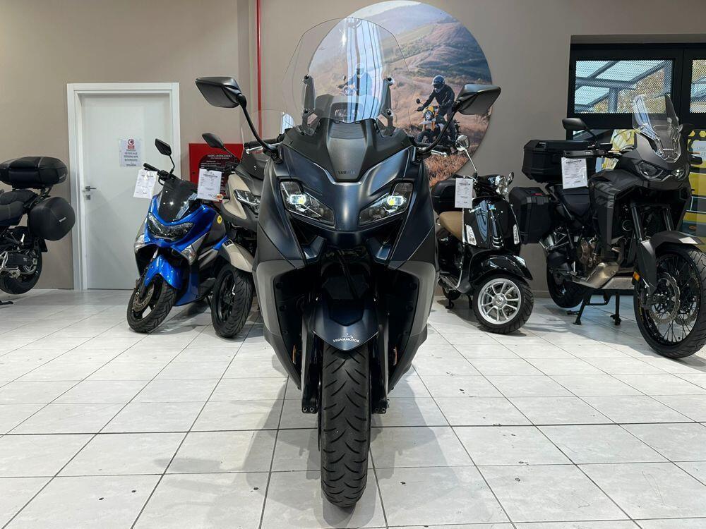 Yamaha T-Max 560 (2022 - 24) (3)