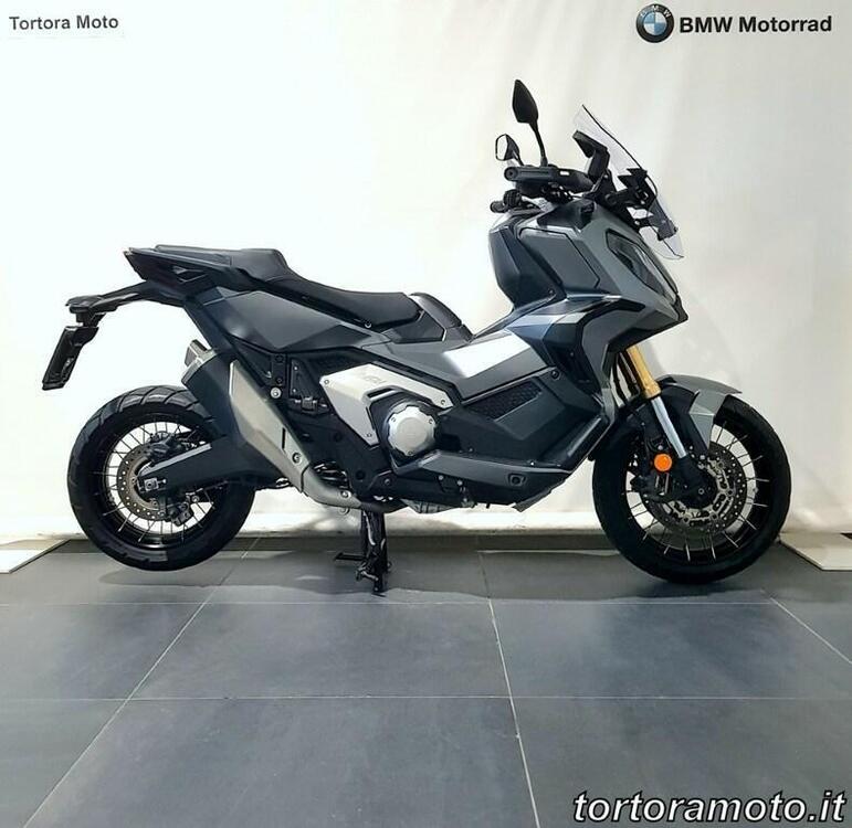 Honda X-ADV 750 DCT Adventure (2021 - 24) (2)