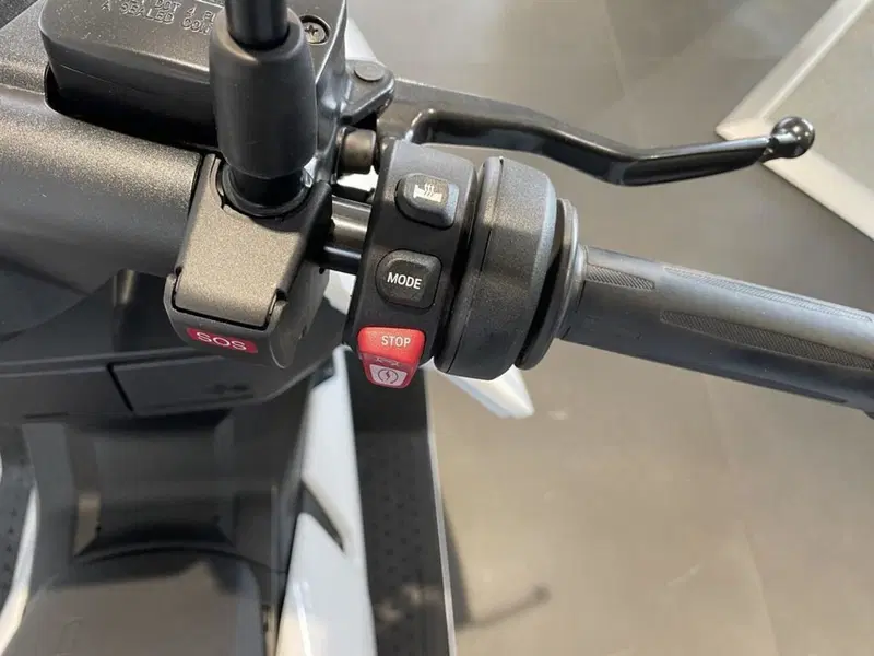 Bmw CE 04 (2021 - 25) (10)