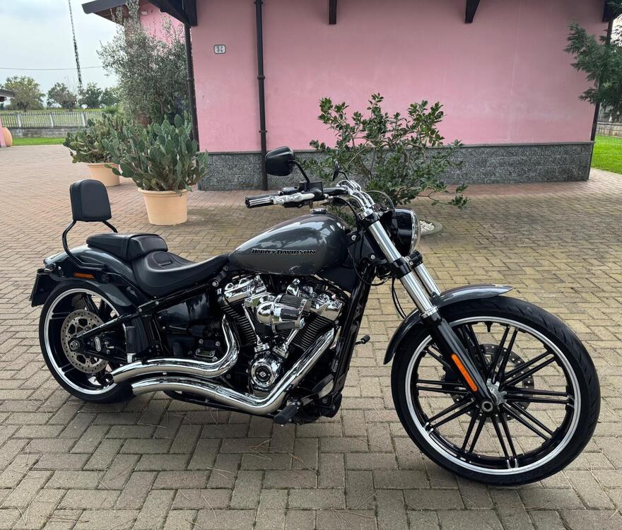 Harley-Davidson 114 Breakout (2018 - 20) - FXBRS (2)