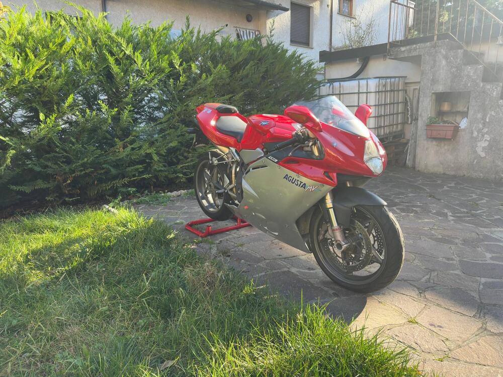 MV Agusta F4 750 S (2000 - 02) (4)