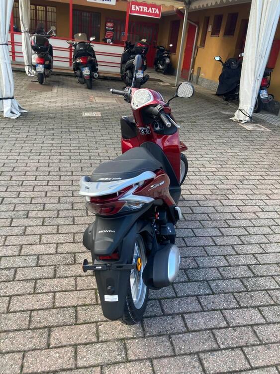 Honda SH 125 Mode (2024 - 25) (2)