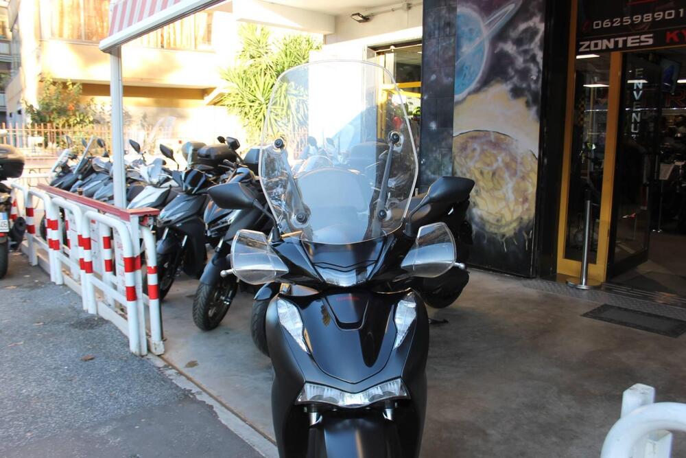 Honda SH 150i Sport (2024 - 25) (3)