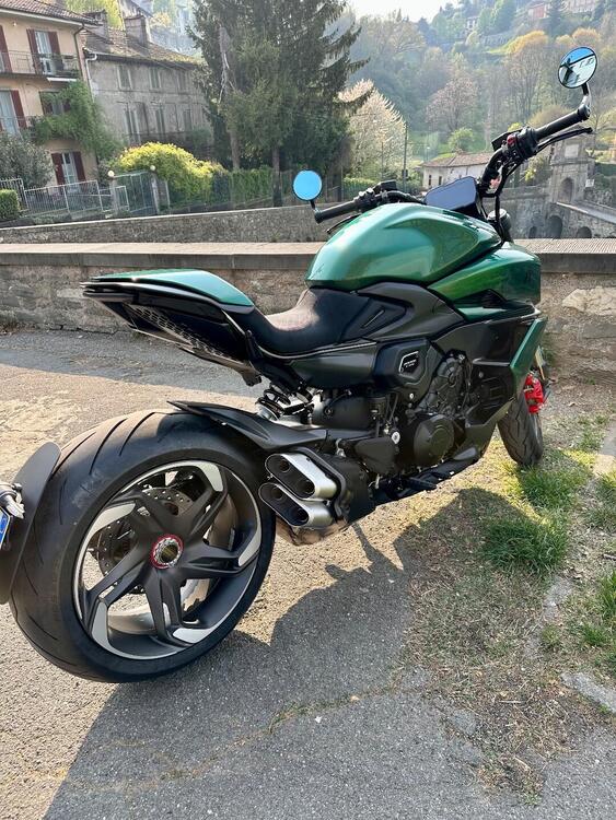 Ducati Diavel for Bentley (2024) (2)