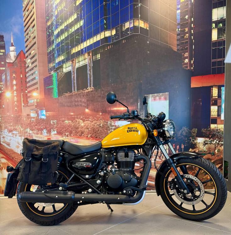 Royal Enfield Meteor 350 Fireball (2021 - 25)
