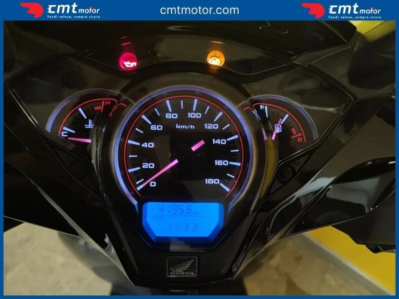 Honda SH 300 i ABS (2016 - 20) (5)