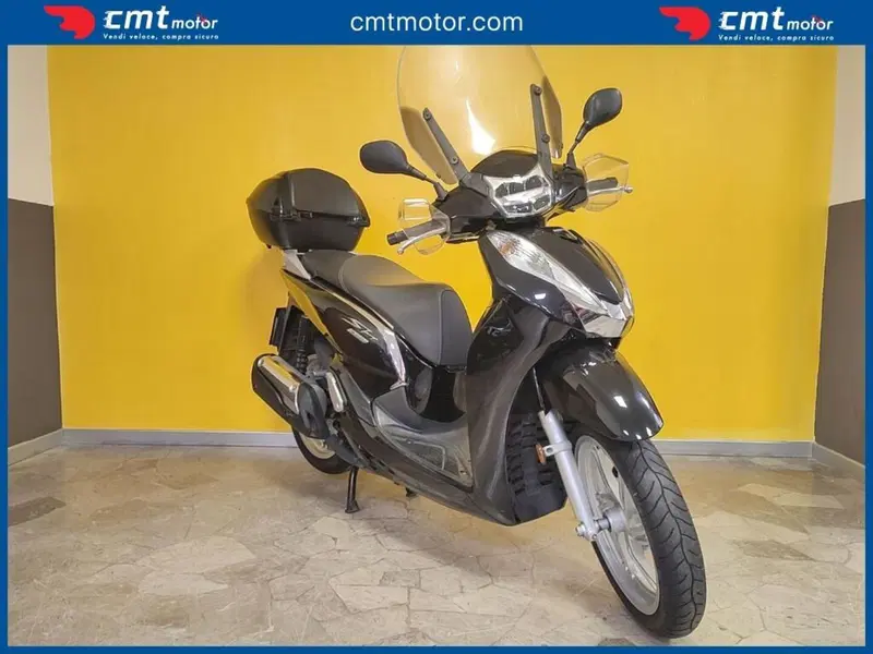 Honda SH 300 i ABS (2016 - 20) (2)