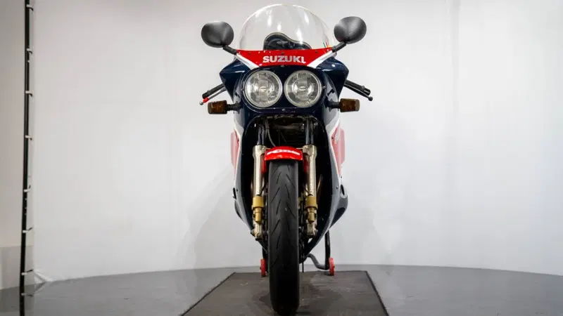 Suzuki GSX-R 1100 (4)