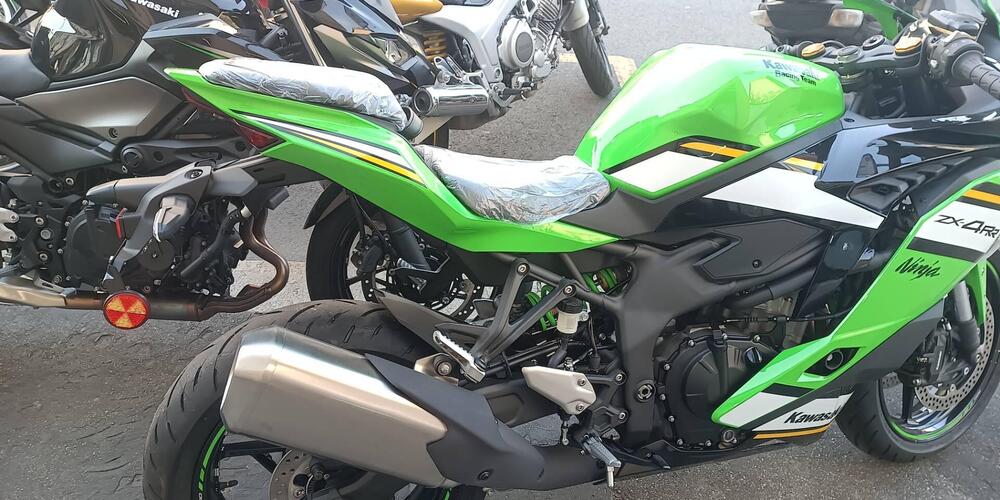 Kawasaki Ninja ZX-4RR (2024 - 26) (5)