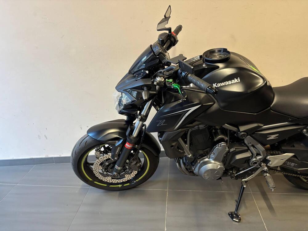 Kawasaki Z 650 (2017 - 19) (2)