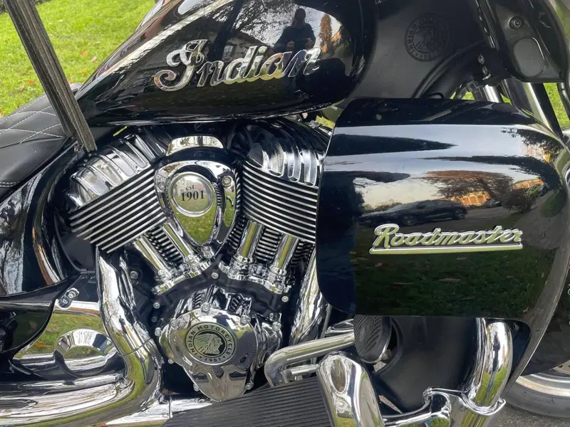 Indian Roadmaster 1890 Limited (2021 - 25) (6)
