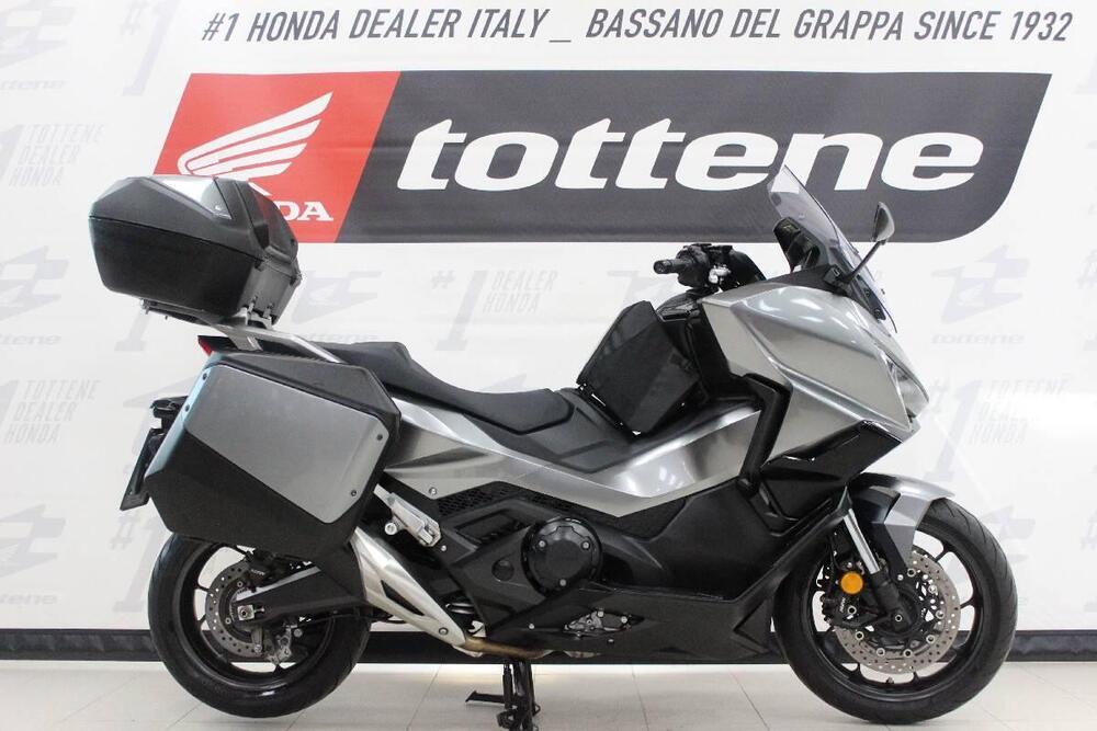 Honda Forza 750 (2025)