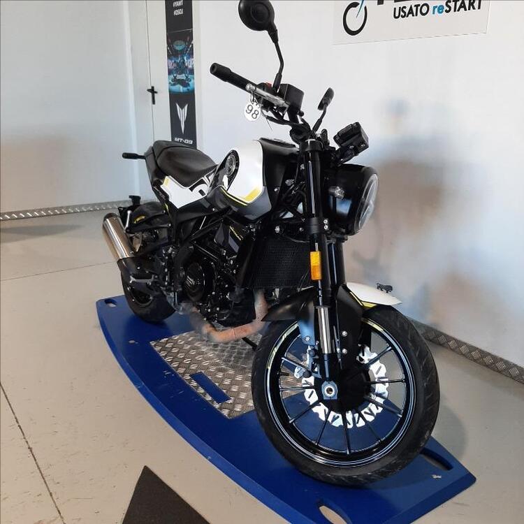 Benelli Leoncino 250 (2021 - 25) (2)