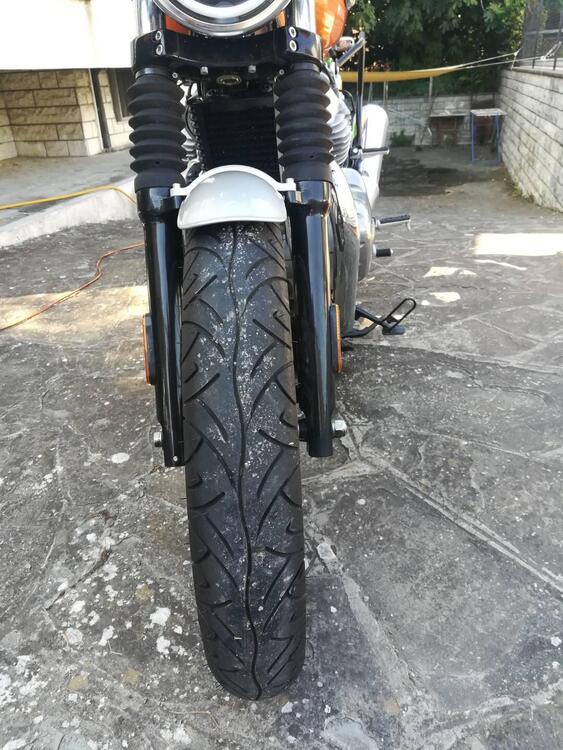 Royal Enfield Interceptor 650 (2021 - 25) (3)