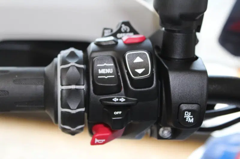 Bmw R 1300 GS ASA (2024 - 26) (6)