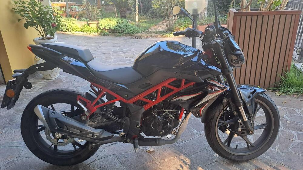 Benelli BN 125 (2021 - 25) (3)