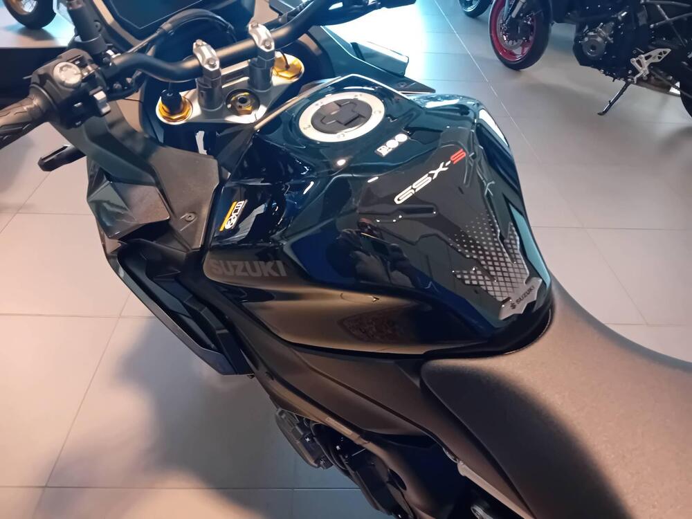 Suzuki GSX-S1000GX (2024 - 25) (4)