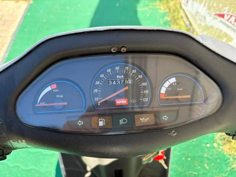 Aprilia SR 50 (1992 - 96) (4)