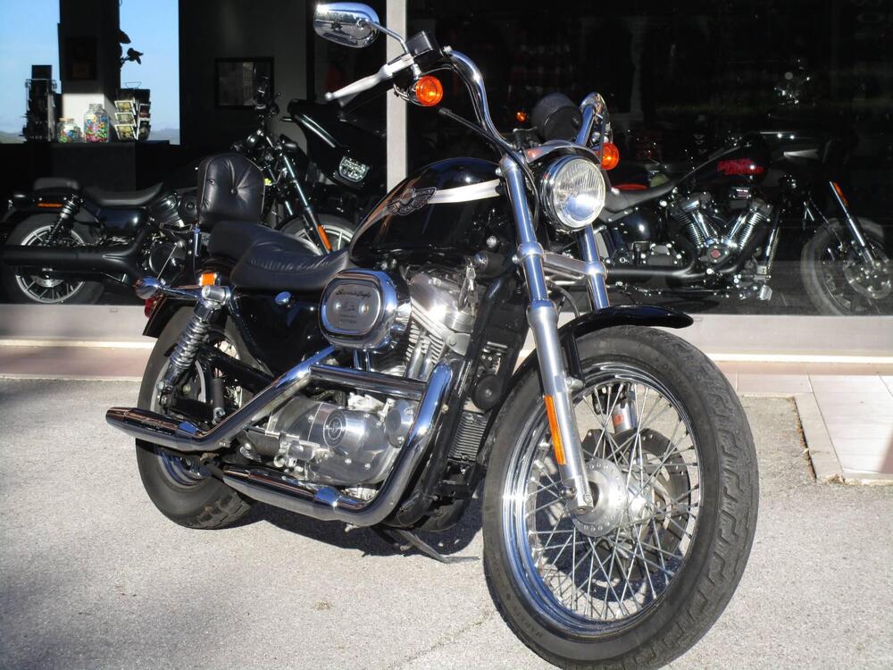 Harley-Davidson 883 Hugger (2001 - 02) - XLH (2)