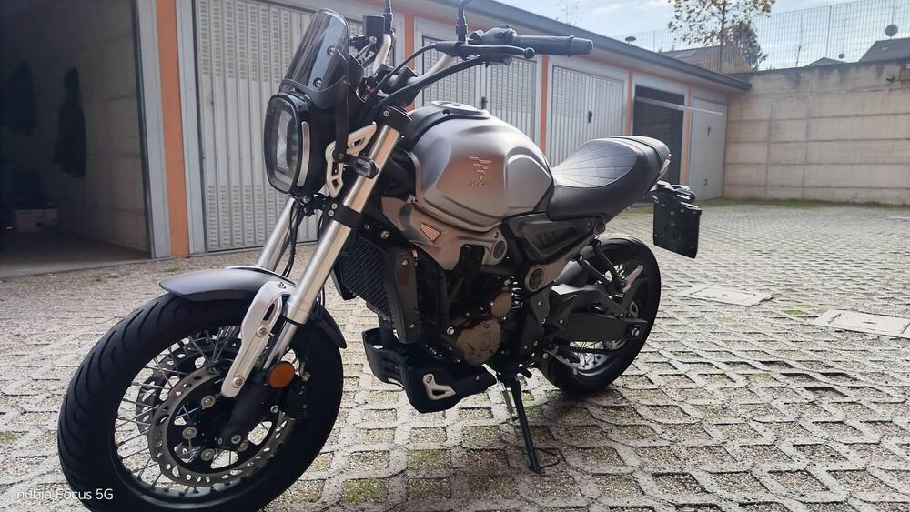 Voge Trofeo 300ACX Scrambler (2021 - 25) (5)